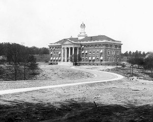 Walter Reed AMC: 100 years of warrior care