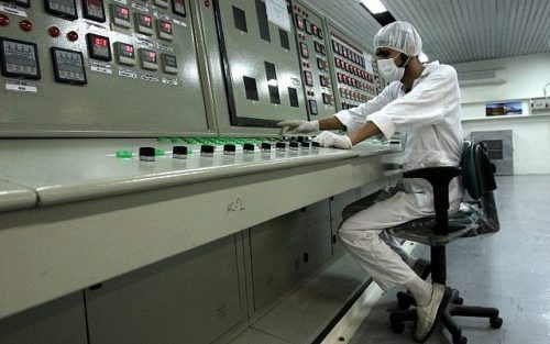 Iran hit by computer virus more violent than Stuxnet